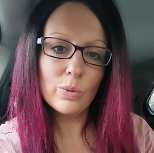 Meet your Posher, Bobbie